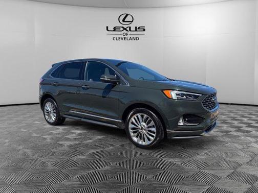 FORGED GREEN 2022 Ford Edge Titanium