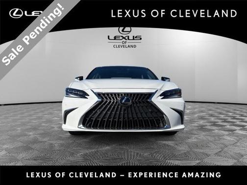 2025 Lexus ES 350 Ultra Luxury