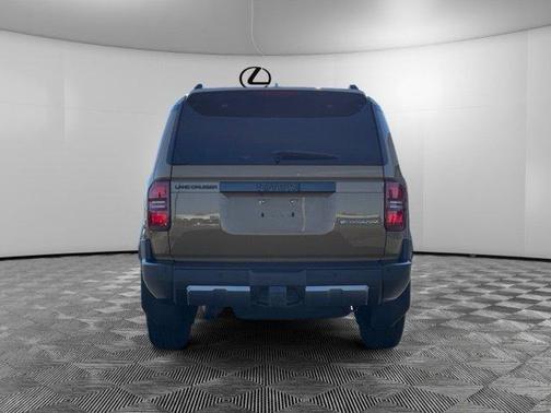 Trail Dust/Gray Scape 2024 Toyota Land Cruiser Base