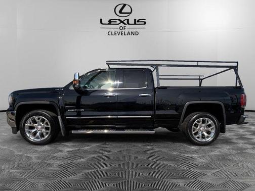 Onyx Black 2017 GMC Sierra 1500 SLT