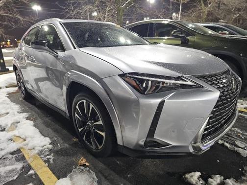 2025 Lexus UX 300h Premium