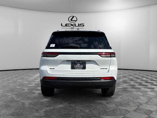 2023 Jeep Grand Cherokee Limited X