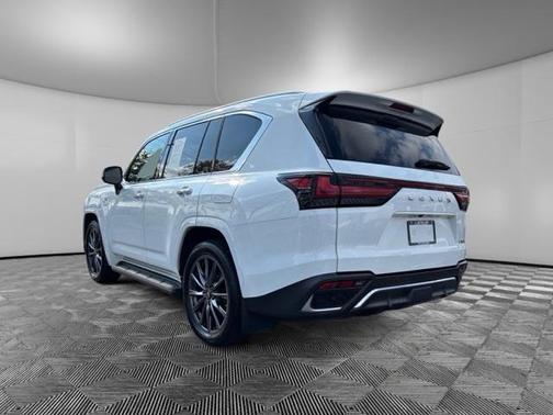 2023 Lexus LX 600 Base