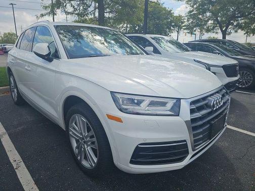 Ibis White 2019 Audi Q5 2.0T Premium Plus