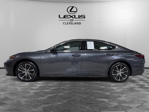 2023 Lexus ES 350 Base