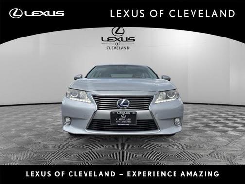 2013 Lexus ES 300h Base