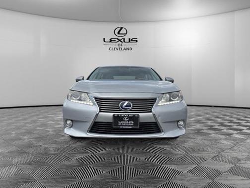 2013 Lexus ES 300h Base