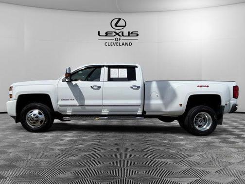 Summit White 2019 Chevrolet Silverado 3500 LTZ