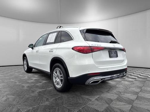 2023 Mercedes-Benz GLC 300 4MATIC