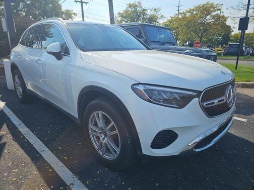 2023 Mercedes-Benz GLC 300 4MATIC
