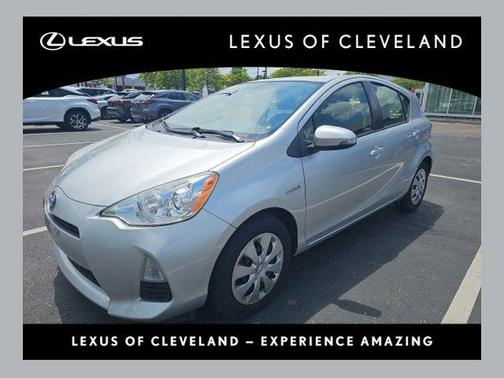 Classic Silver Metallic 2014 Toyota Prius c Two
