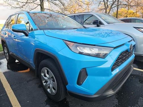 2019 Toyota RAV4 LE