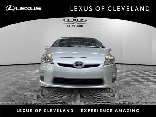 2010 Toyota Prius III