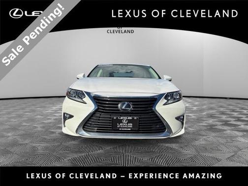 2017 Lexus ES 350 Base