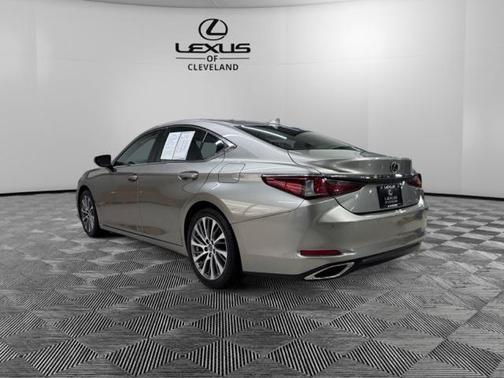 2020 Lexus ES 350 Base