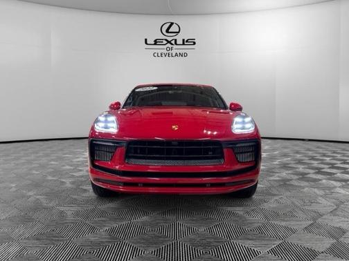 2022 Porsche Macan S