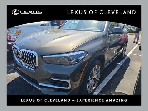 Manhattan Green Metallic 2022 BMW X5 PHEV xDrive45e