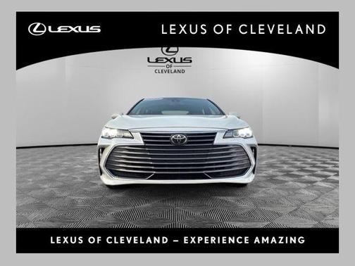 2022 Toyota Avalon XLE