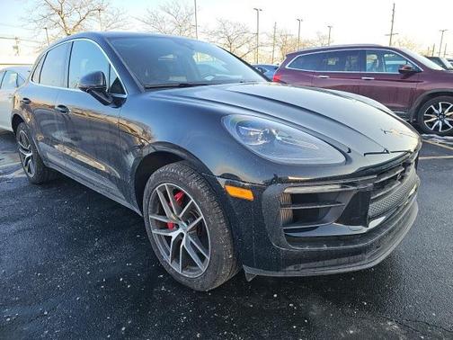 2023 Porsche Macan S