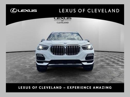 Alpine White 2021 BMW X5 xDrive40i