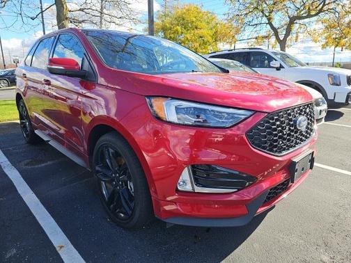 2020 Ford Edge ST