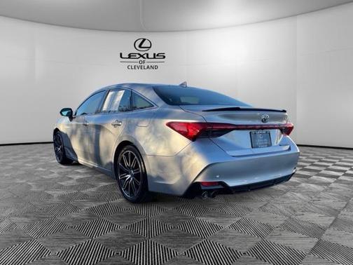2019 Toyota Avalon Touring