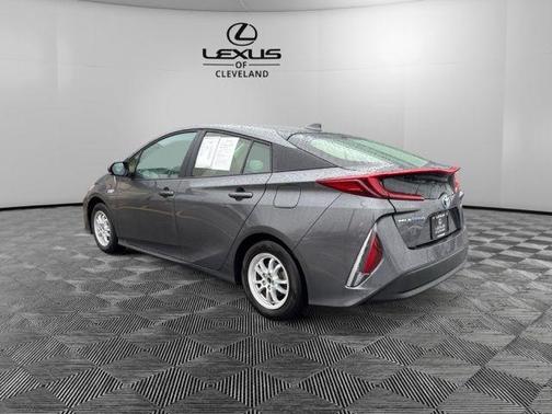 2022 Toyota Prius Prime XLE