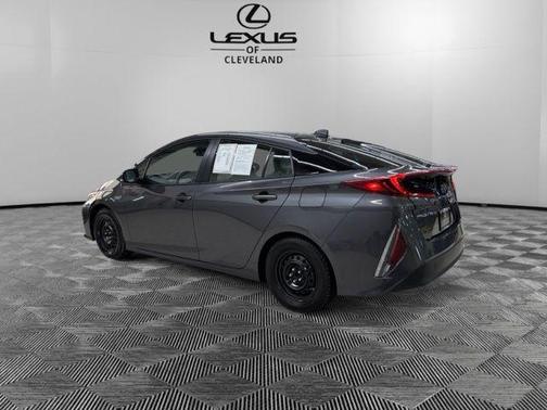 2022 Toyota Prius Prime XLE