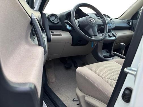 2007 Toyota RAV4 Base