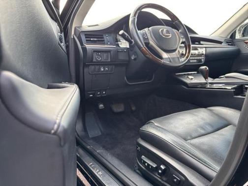 2014 Lexus ES 350 Base