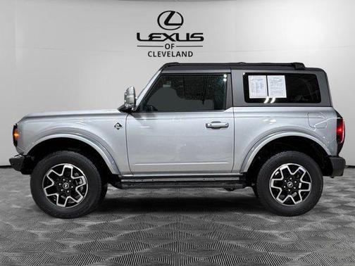 ICONIC SILVER METALLIC 2021 Ford Bronco Outer Banks