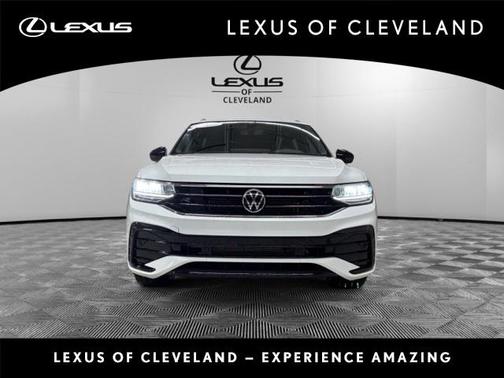 2023 Volkswagen Tiguan 2.0T SE R-Line Black 4MOTION