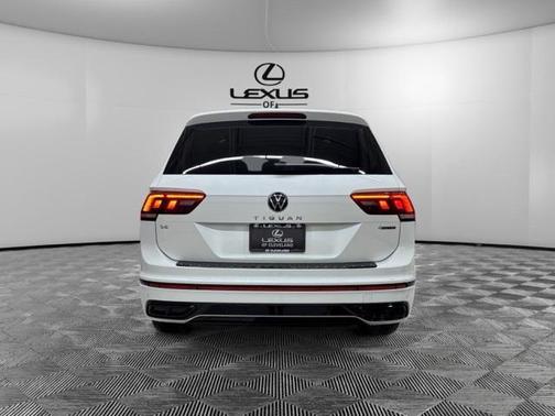 2023 Volkswagen Tiguan 2.0T SE R-Line Black 4MOTION