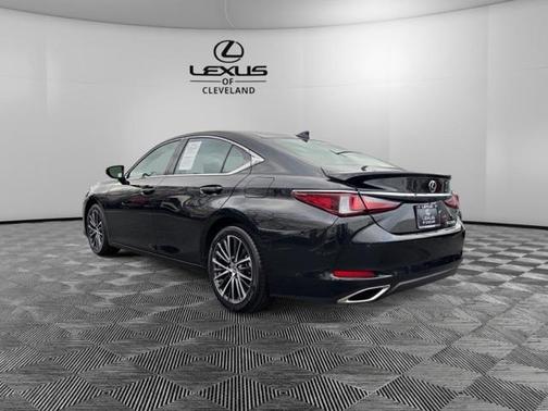 2024 Lexus ES 350 Base