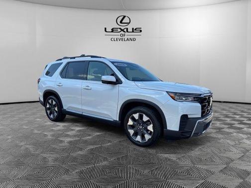 Platinum White Pearl 2026 Honda Pilot Elite