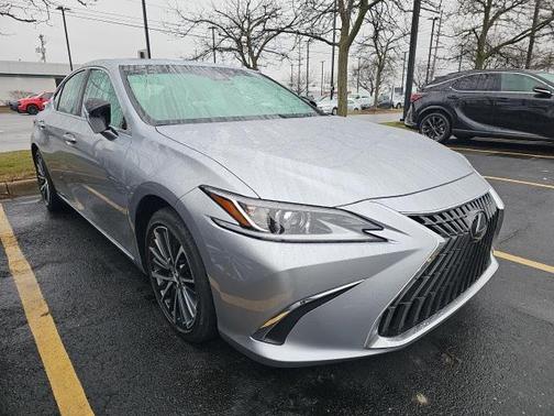 2023 Lexus ES 350 Base