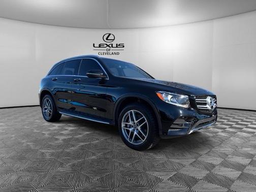 2017 Mercedes-Benz GLC 300 4MATIC