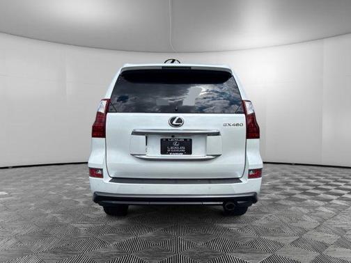 Starfire Pearl 2022 Lexus GX 460 Premium