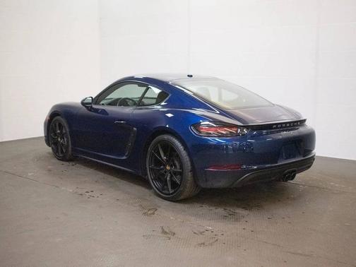 2025 Porsche 718 Cayman 