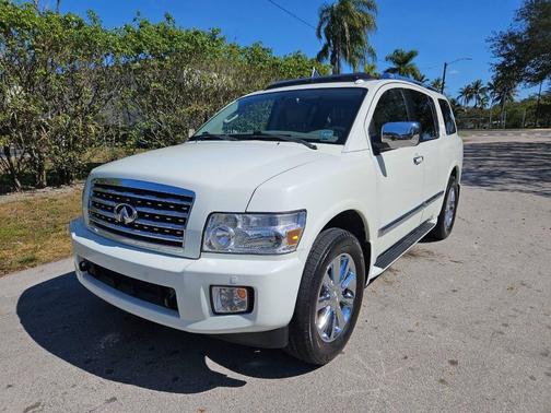 2010 INFINITI QX56 Base