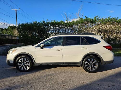 2015 Subaru Outback 2.5i Limited