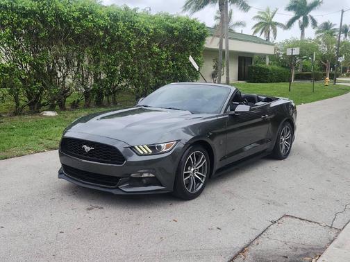 2016 Ford Mustang EcoBoost Premium