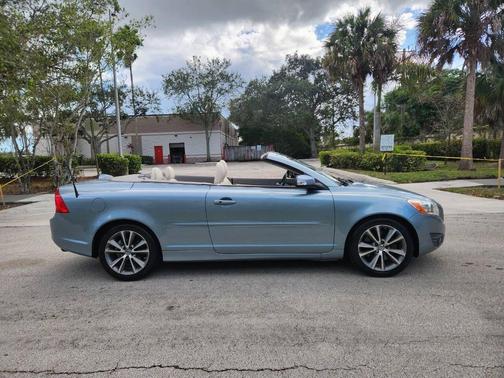2012 Volvo C70 T5 2dr Convertible