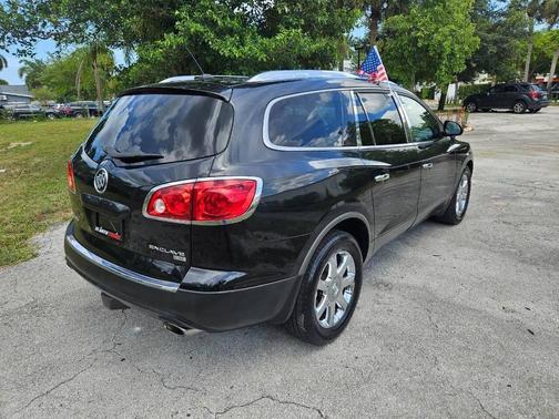 Carbon Black Metallic 2009 Buick Enclave CXL