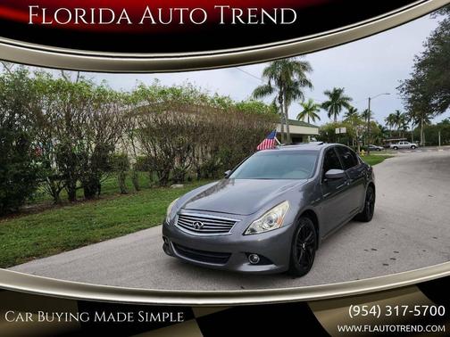 2015 INFINITI Q40 Base