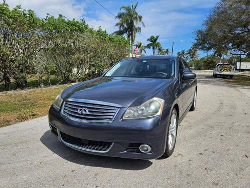 2010 INFINITI M35 Base