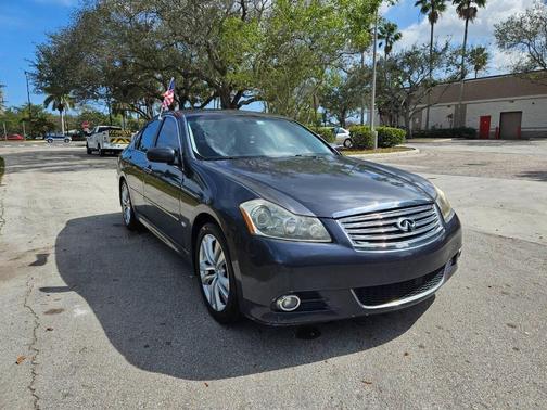 2010 INFINITI M35 Base