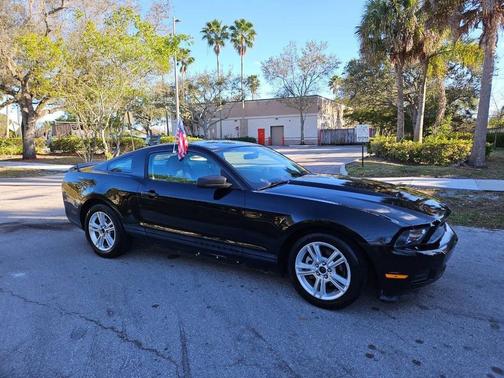 2010 Ford Mustang Base