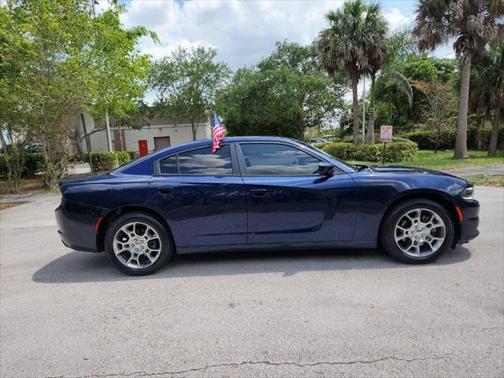2015 Dodge Charger SE