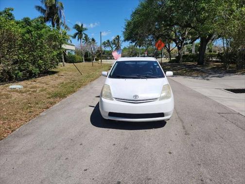 2004 Toyota Prius Base
